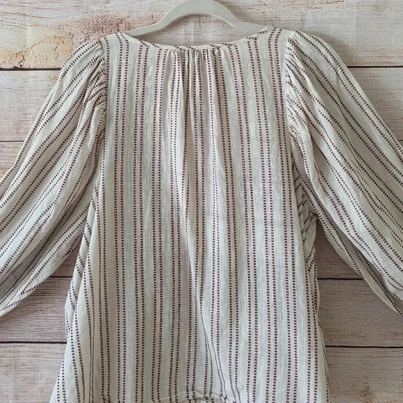 Elizabeth & James Size Medium Peasant Blouse Ivory Red Boho Ruffle Pintuck Top - Picture 12 of 12
